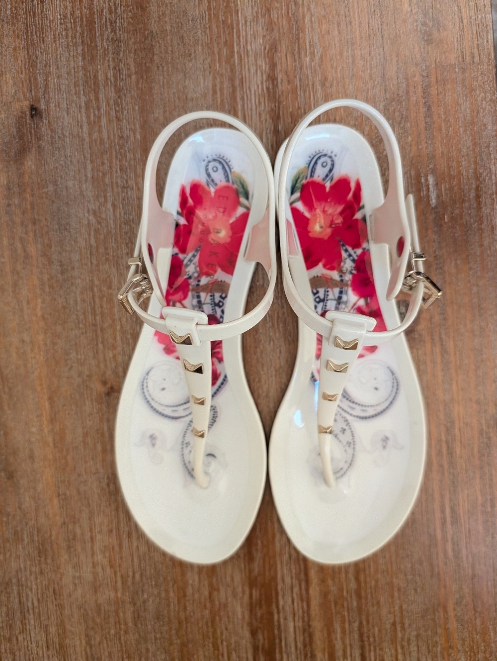EUC Ted Baker Meiyas Samba Jelly Sandals - White, US6/EU37